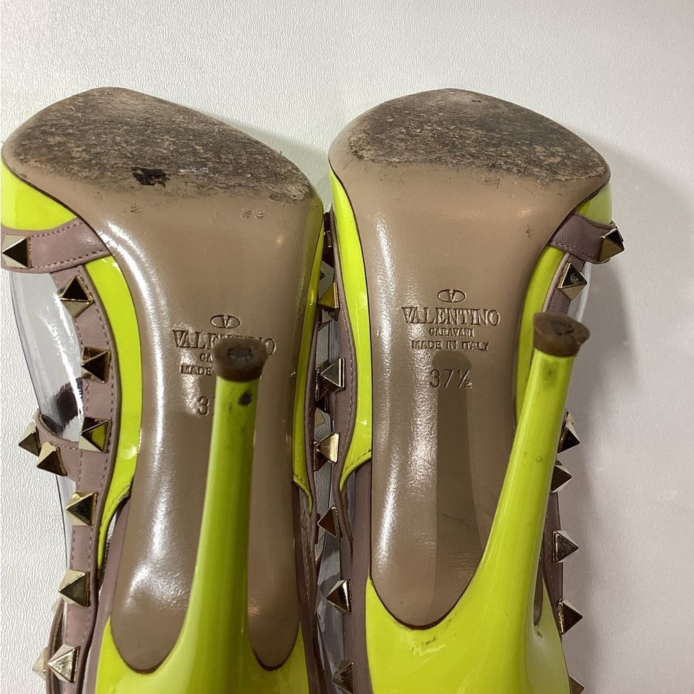 Valentino Garavani Neon Yellow Parent Leather Rockstud Pumps EU Size 37.5 - Picture 13 of 16